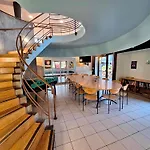 Cis De Champagne - Ethic Etapes Hotel 2*