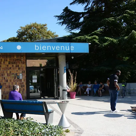 Cis De Champagne - Ethic Etapes 2*